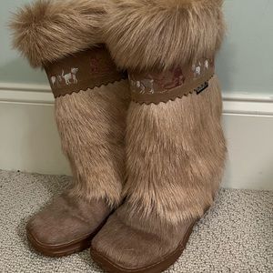 Oscar Fur Boots